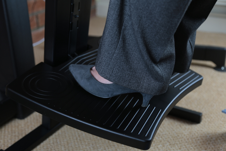 Great for hot desking where users need different heights